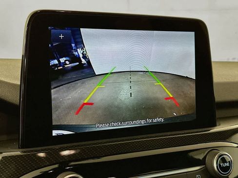 Certified 2025 Ford Escape ST-Line FWD image 27