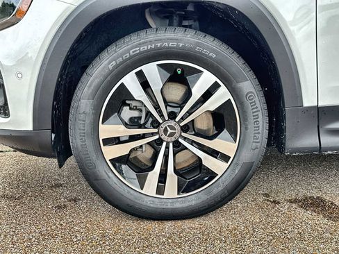 Used 2025 Mercedes-Benz GLB 250 image 14