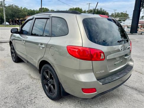 Used 2009 Hyundai Santa Fe GLS FWD image 4