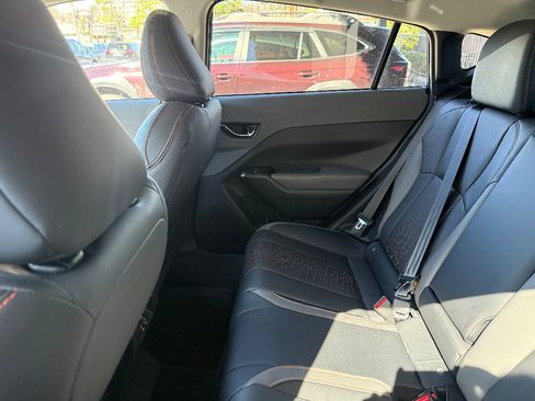 Used 2025 Subaru Crosstrek 2.5i Limited w/ Crosstrek Mirror Package image 7