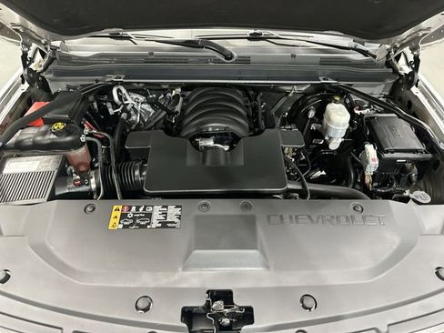 Used 2019 Chevrolet Tahoe LT w/ Luxury Package image 21