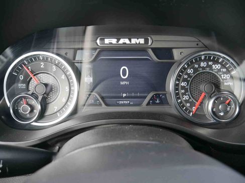 Certified 2025 RAM 1500 Laramie image 47