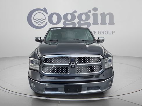 Used 2017 RAM 1500 Laramie AWD/4WD image 8