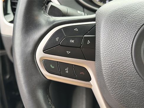 Used 2019 Jeep Cherokee High Altitude image 27