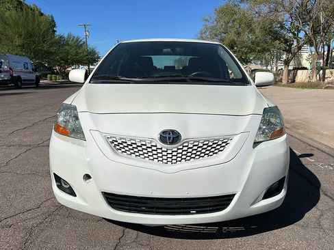 Used 2010 Toyota Yaris Sedan image 6