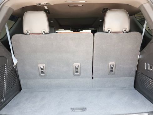 Used 2023 GMC Yukon Denali Ultimate AWD/4WD image 24