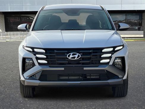 New 2026 Hyundai Tucson Blue SE image 10
