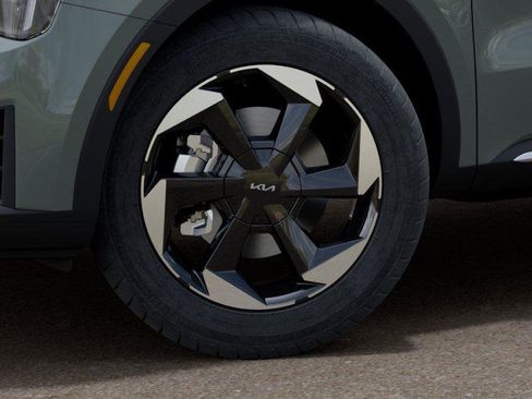 New 2026 Kia Sorento EX AWD/4WD image 9