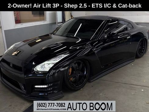 Used 2016 Nissan GT-R Premium AWD/4WD image 1