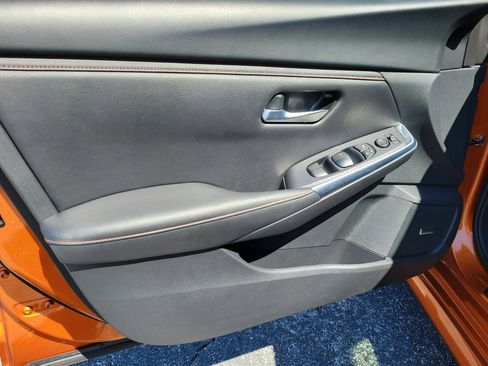 Certified 2024 Nissan Sentra SR w/ SR Premium Package image 10