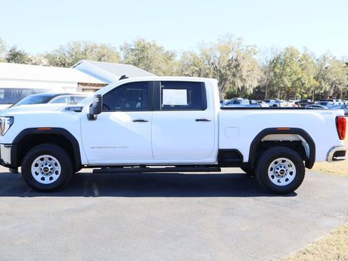 Used 2024 GMC Sierra 2500 Pro w/ Convenience Package image 5