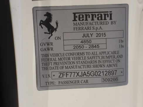 Used 2016 Ferrari California T image 38