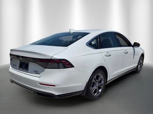Certified 2024 Honda Accord EX-L image 3