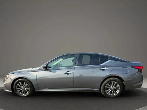 Used 2020 Nissan Altima 2.5 S FWD image 8