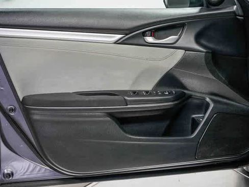 Used 2016 Honda Civic EX image 19