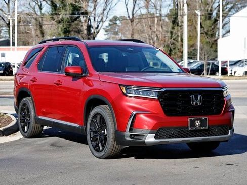 New 2025 Honda Pilot Touring image 19