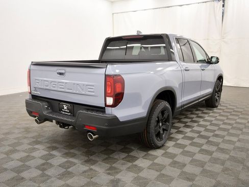 New 2026 Honda Ridgeline Black Edition image 7