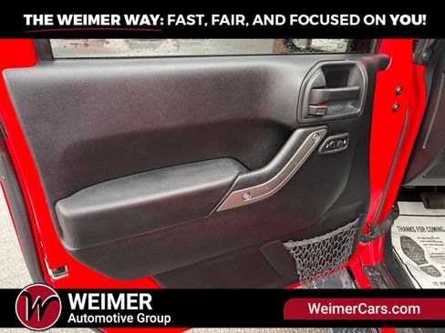 Used 2015 Jeep Wrangler Unlimited Sport w/ Quick Order Package 24S AWD/4WD image 26