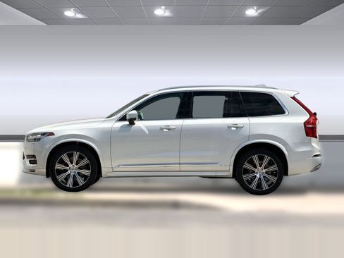 Used 2022 Volvo XC90 T6 Inscription w/ Climate Package AWD/4WD image 2