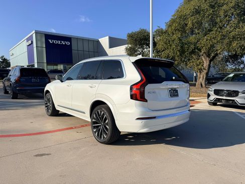 Used 2026 Volvo XC90 B6 Plus w/ Protection Package Premier AWD/4WD image 3