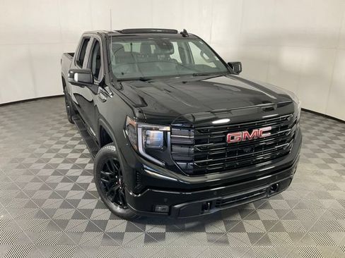 Used 2024 GMC Sierra 1500 Elevation w/ Elevation Premium Package AWD/4WD image 45