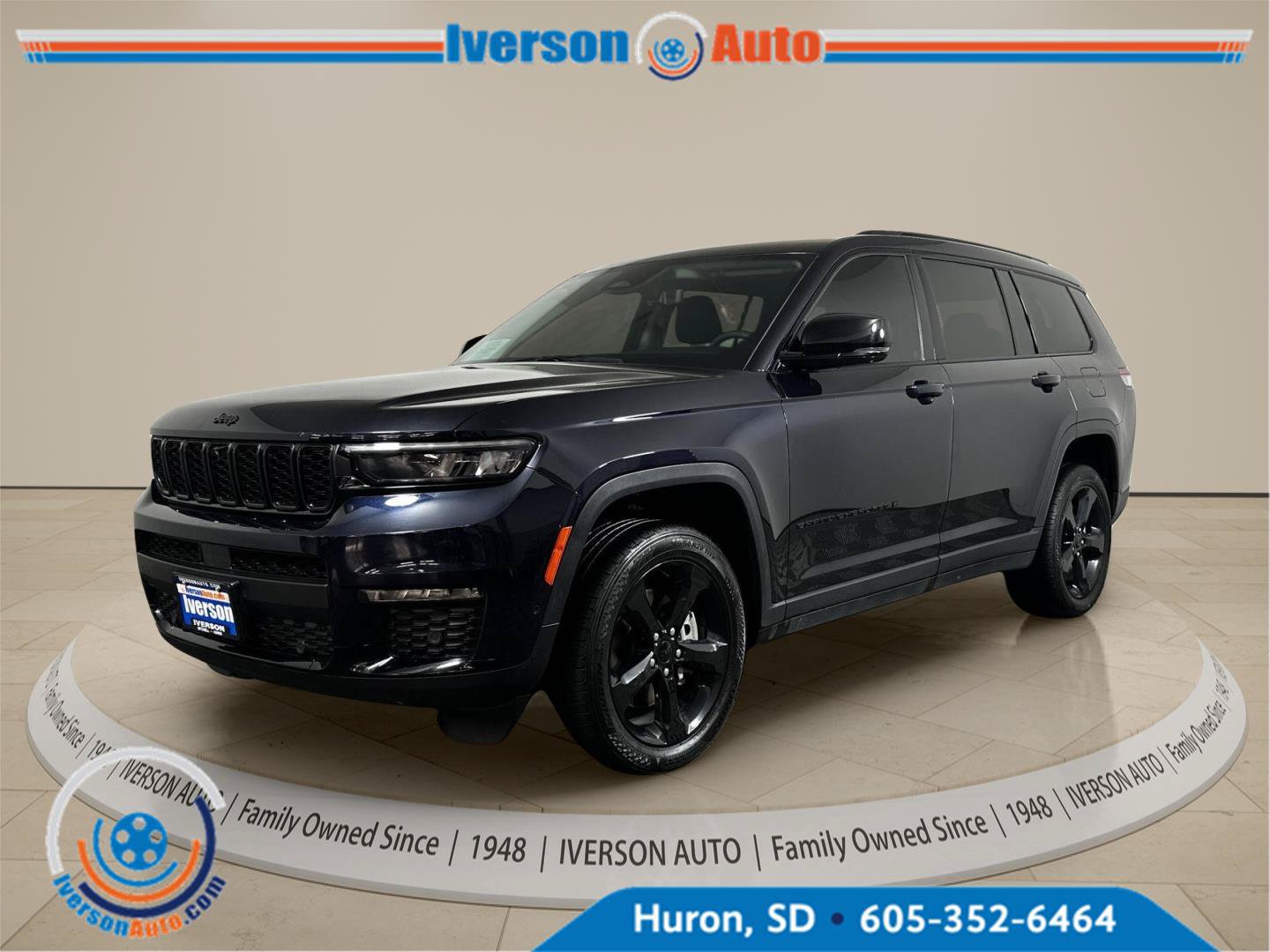 Used 2024 Jeep Grand Cherokee L Limited w/ Luxury Tech Group II AWD/4WD image 4