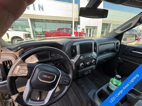 Used 2022 GMC Sierra 1500 SLT w/ Driver Alert Package I AWD/4WD image 16