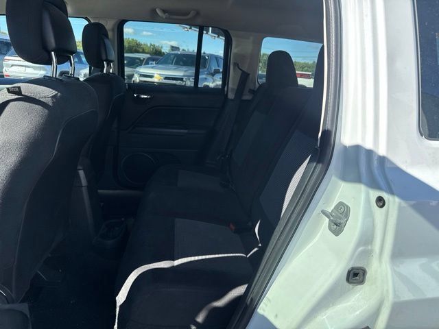 Used 2015 Jeep Patriot Sport w/ Power Value Group FWD image 13