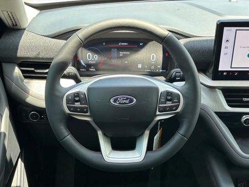 New 2026 Ford Explorer Active w/ Active Comfort Package AWD/4WD image 15