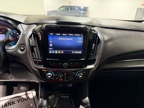 Used 2021 Chevrolet Traverse Premier w/ Redline Edition image 18