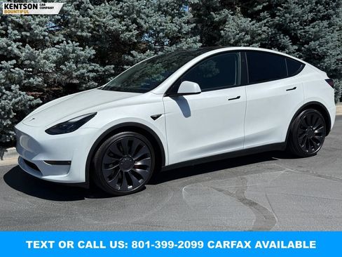 Used 2024 Tesla Model Y Performance AWD/4WD image 1