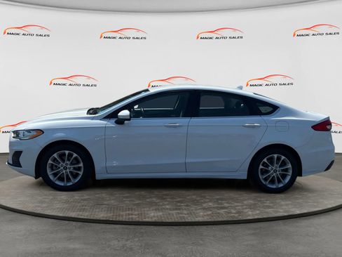 Used 2020 Ford Fusion SE FWD image 7