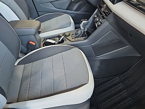 New 2026 Volkswagen Taos S AWD/4WD image 13