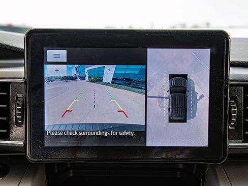 Used 2023 Ford Explorer XLT w/ Equipment Group 202A image 12