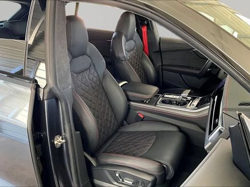 Used 2026 Audi Q8 Prestige w/ Prestige Package AWD/4WD image 7