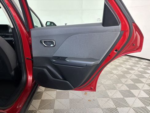 Used 2025 Kia K4 EX image 23