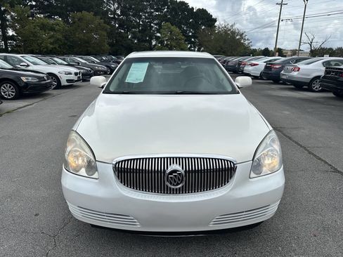 Used 2007 Buick Lucerne CXL image 2