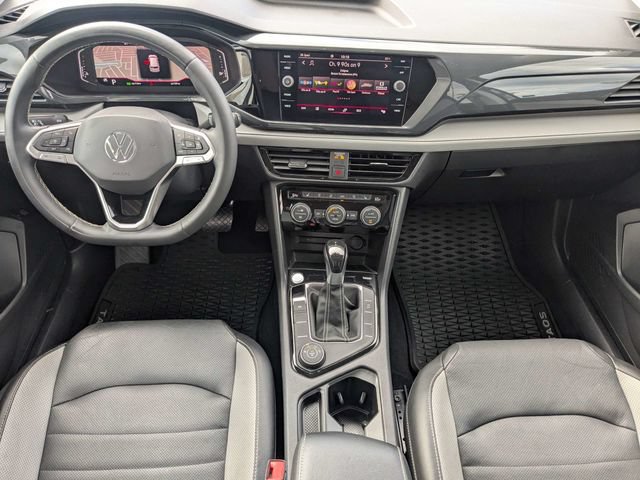 Used 2022 Volkswagen Taos SEL AWD/4WD image 14
