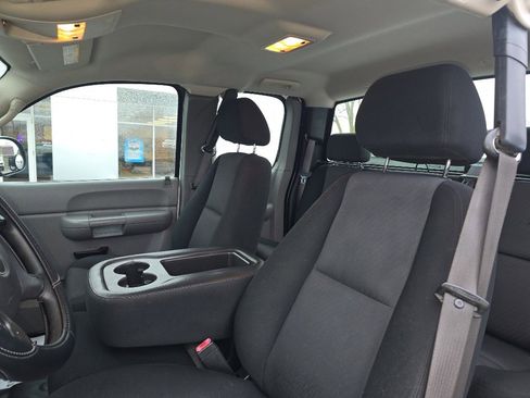 Used 2008 Chevrolet Silverado 2500 W/T image 14