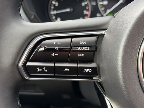 New 2025 MAZDA CX-90 3.3 Turbo w/ Preferred Package image 17