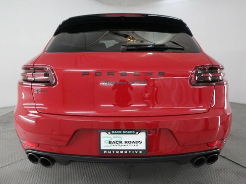 Used 2018 Porsche Macan GTS AWD/4WD image 8