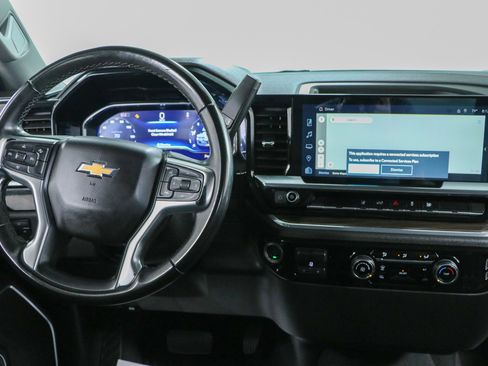 Used 2024 Chevrolet Silverado 2500 LT AWD/4WD image 18