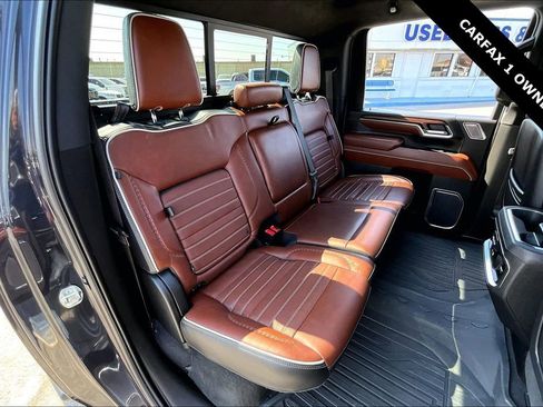 Used 2024 GMC Sierra 2500 Denali Ultimate image 25