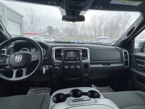 Used 2024 RAM 1500 Classic Warlock image 24