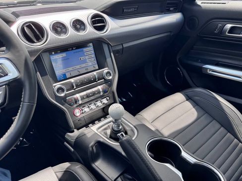 Used 2019 Ford Mustang Bullitt RWD image 27