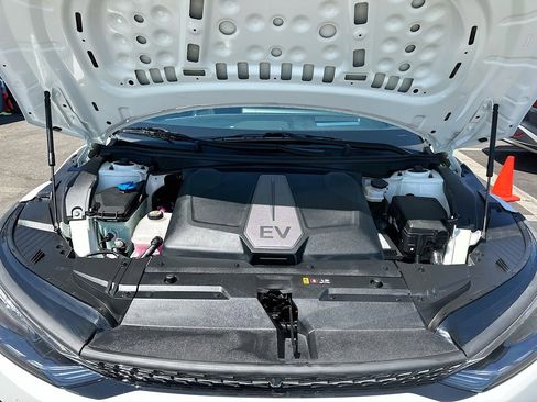 Certified 2022 Kia EV6 GT-Line w/ GT-Line Suede Seat Package RWD image 31