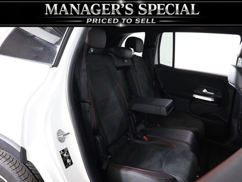 Used 2022 Mercedes-Benz GLB 250 4MATIC image 51