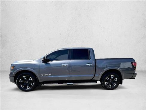 Used 2023 Nissan Titan Platinum Reserve w/ Moonroof Package RWD image 6