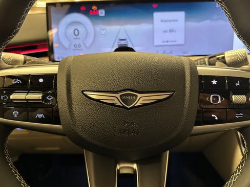 New 2026 Genesis GV70 2.5T AWD/4WD image 24
