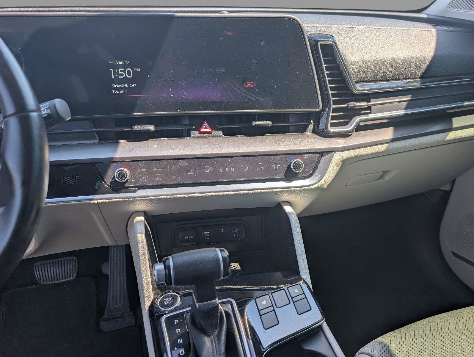 Used 2023 Kia Sportage EX FWD image 16